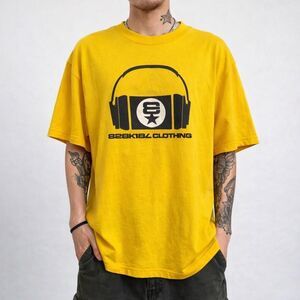 Ezekiel Clothing Headphones Logo Graphic T Shirt Yellow USA Large Y2K Skater